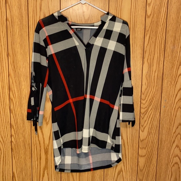 Lildy Tops - 🔥 Red, black, and white split sleeve tunic / Lildy / Womens Size Medium